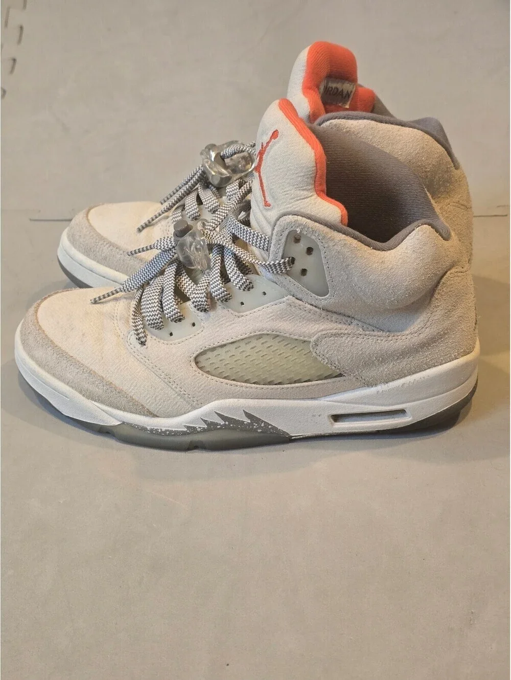 Jordan 5 Retro SE Craft Light Orewood Brown FD9222-180 Size 8